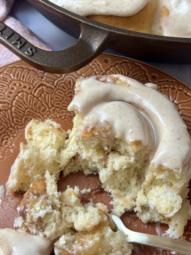 Apple Butter Cinnamon Rolls