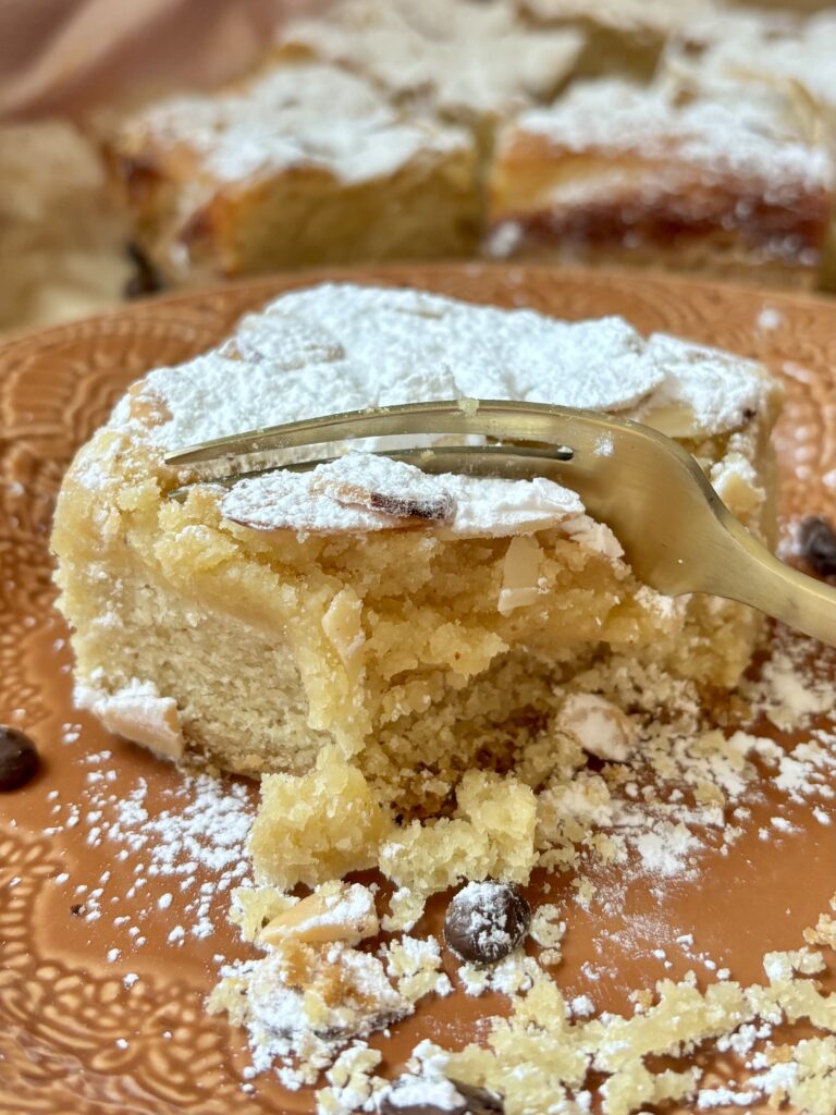 Almond Croissant Shortbread Bars