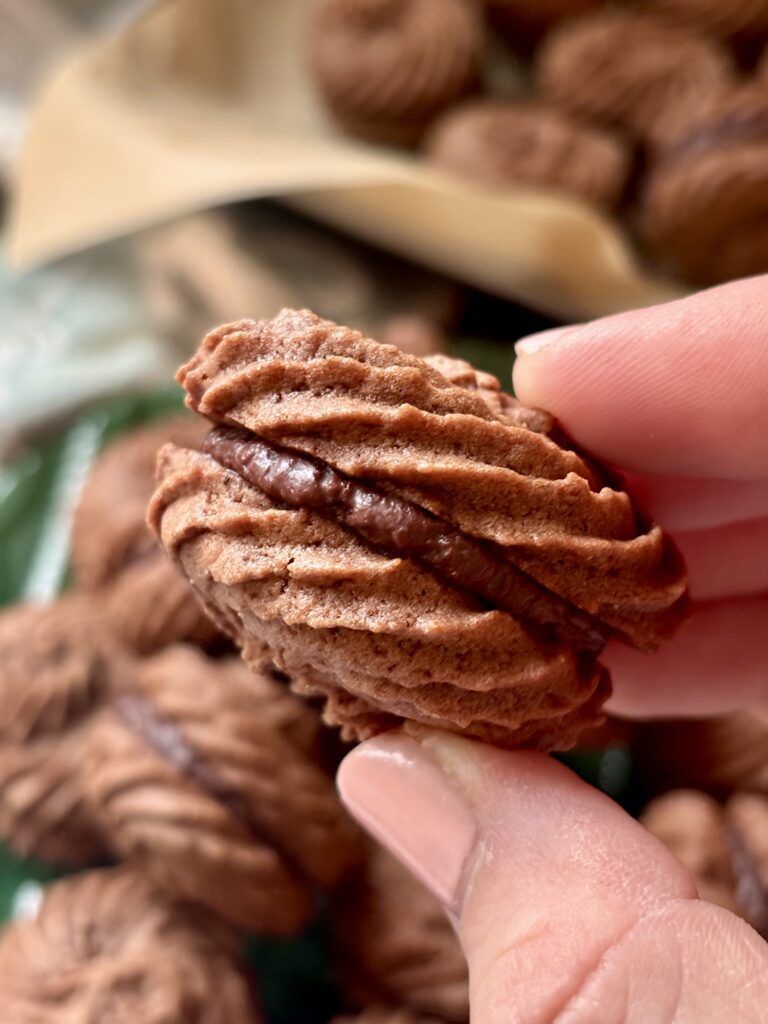 Chocolate Butter Cookie Sandwiches