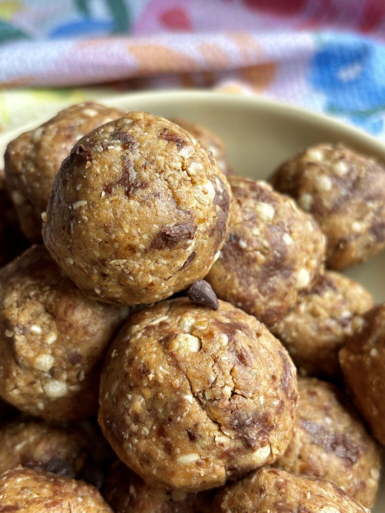 Peanut Butter Crunch Energy Bites (Bliss Balls)